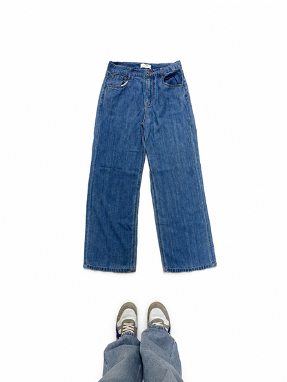 Women's Light Wash Mid-Rise Wide Leg Jeans