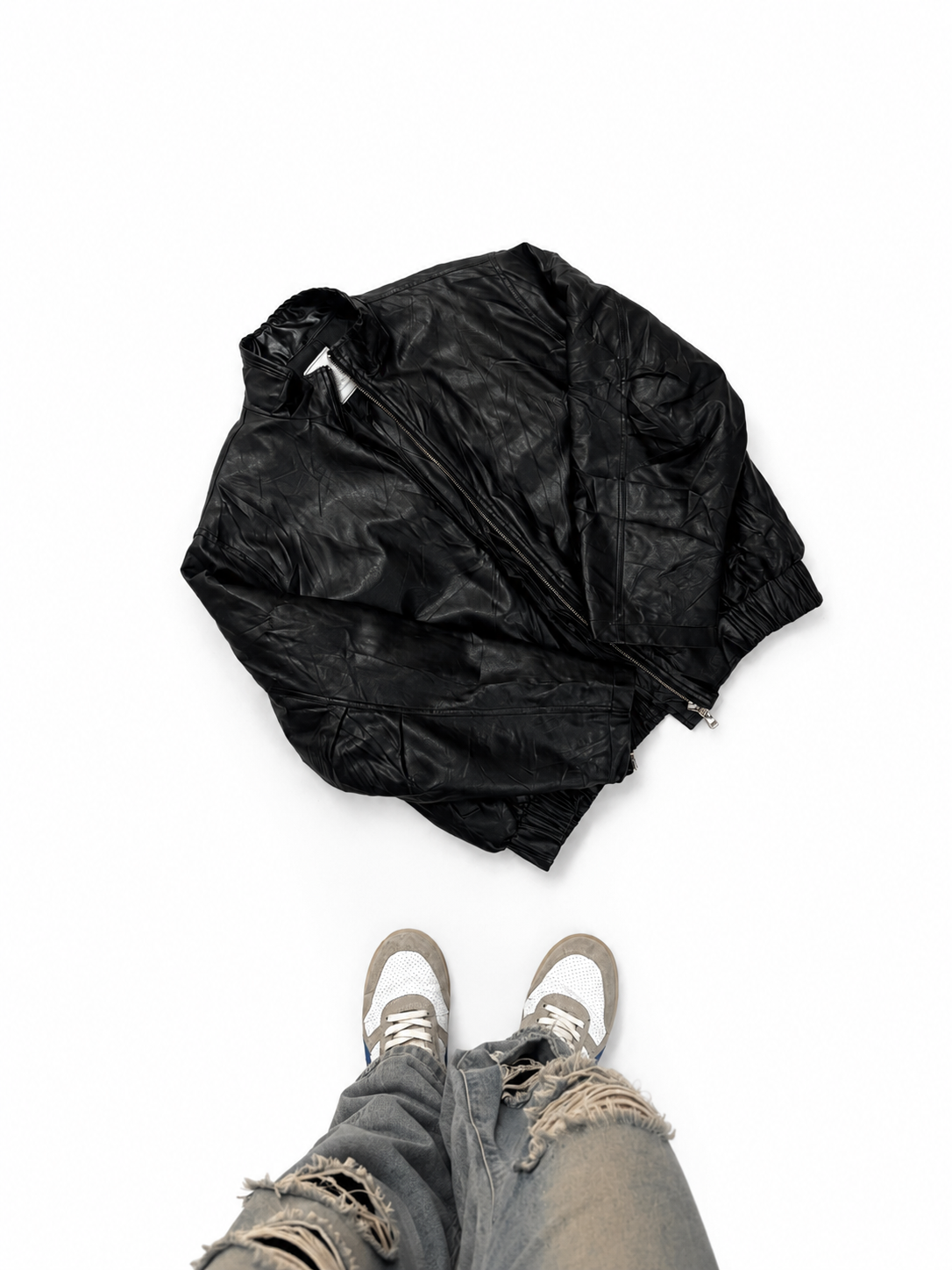 Vintage Black Leather Bomber Jacket with Zip Closure