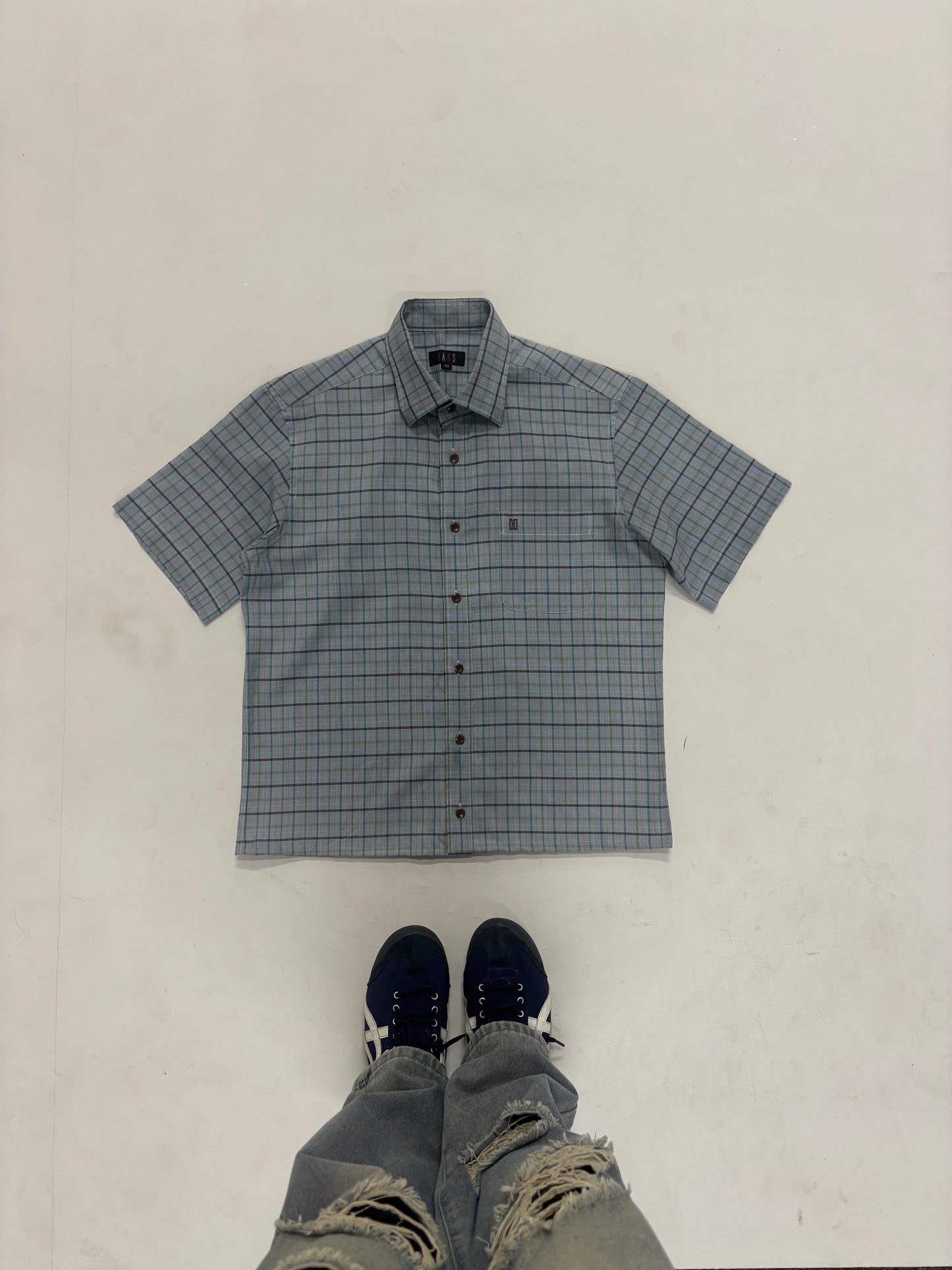 DAKS Men's Grey Blue Checkered Short Sleeve Button-Down Shirt