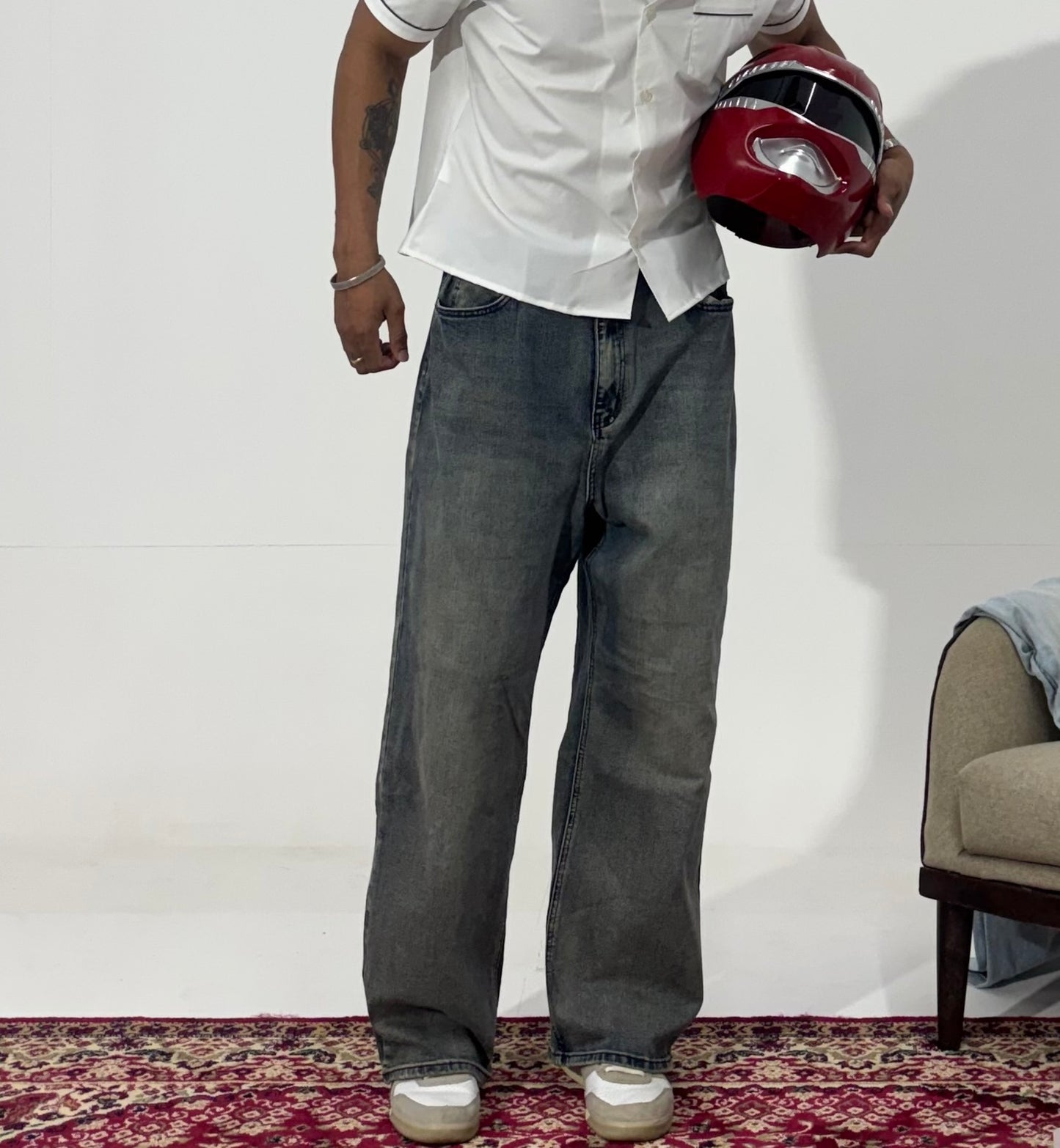 Men's Vintage Grey Wash Wide-Leg Jeans