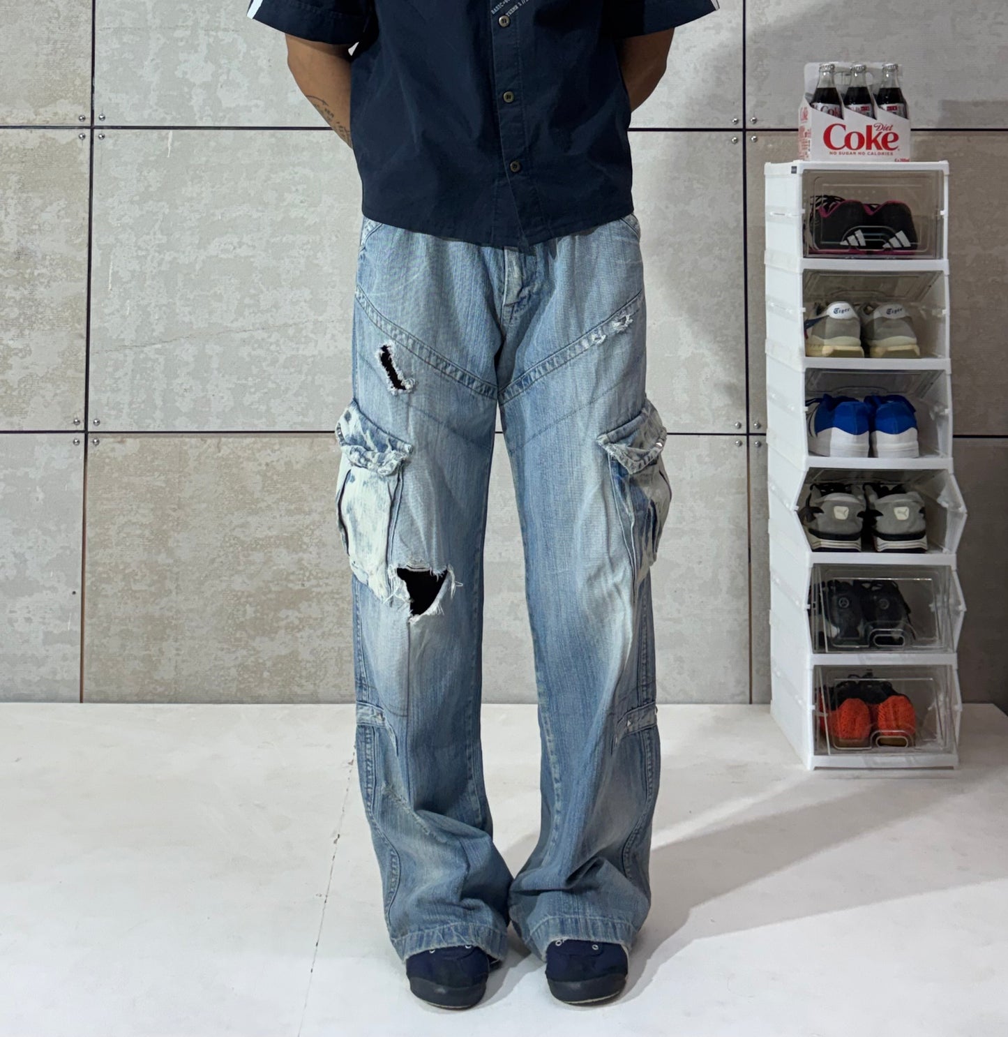 Men's Cargo Distressed Denim