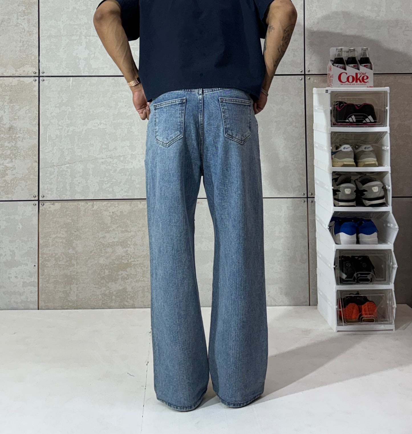 Men's Vintage Light Wash Wide-Leg Denim – Distressed Y2K Jeans