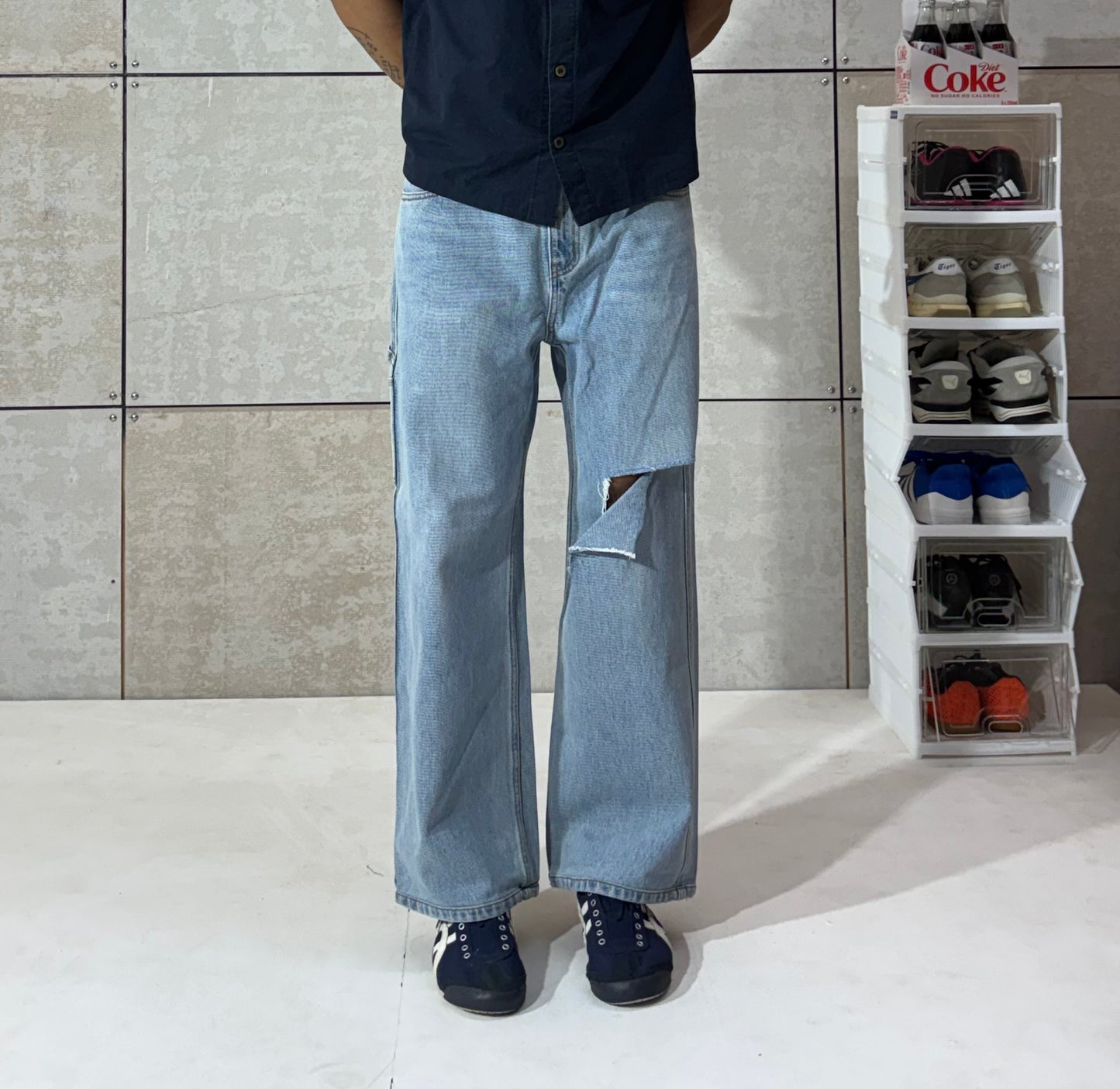 Men's Vintage Distressed Wide-Leg Denim Jeans