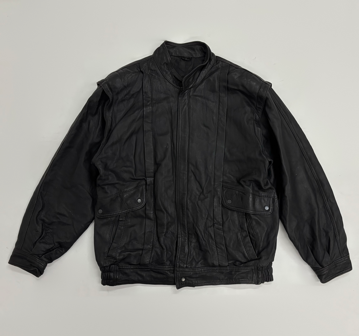 Vintage Unisex Black Leather Bomber Jacket