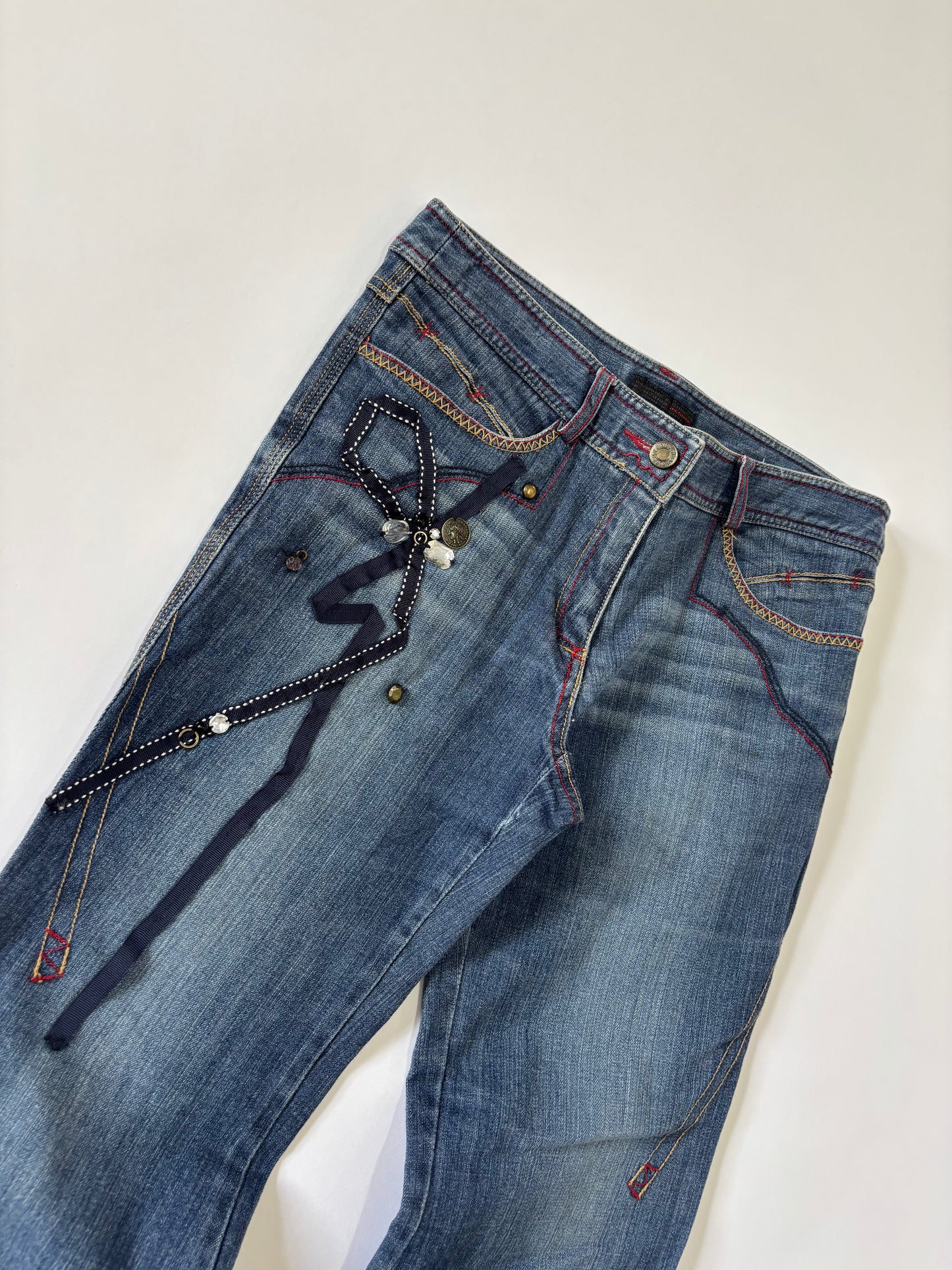 Medium wash Embellish detailed Women's denim