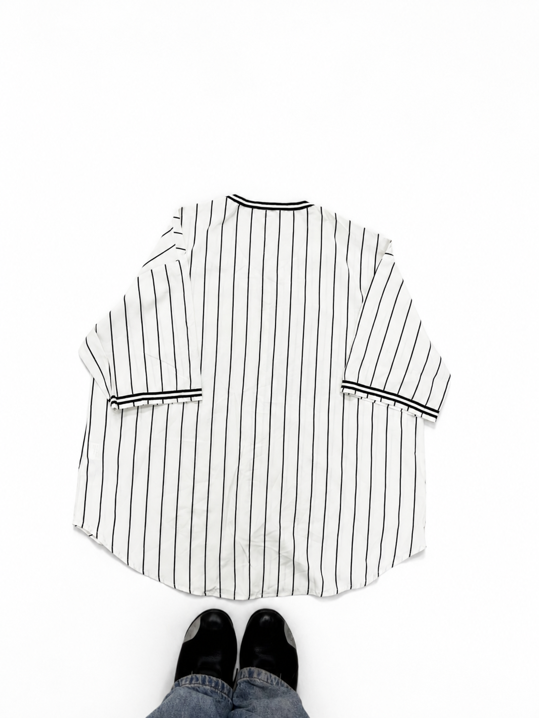 California Pinstripe Baseball Jersey Shirt – White & Black Oversized Button-Up